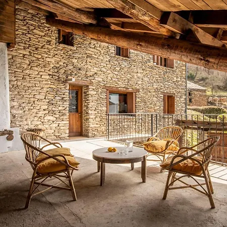 Casa Mora Vall Fosca Holiday home Central