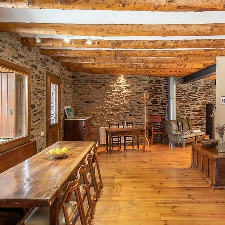 Casa Mora Vall Fosca 펜션 *